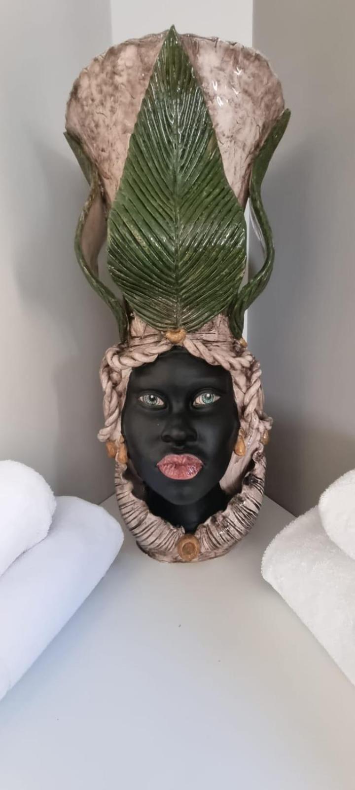 مبيت وإفطار بياتْسا أرمارِنا La Regina Di Saba المظهر الخارجي الصورة